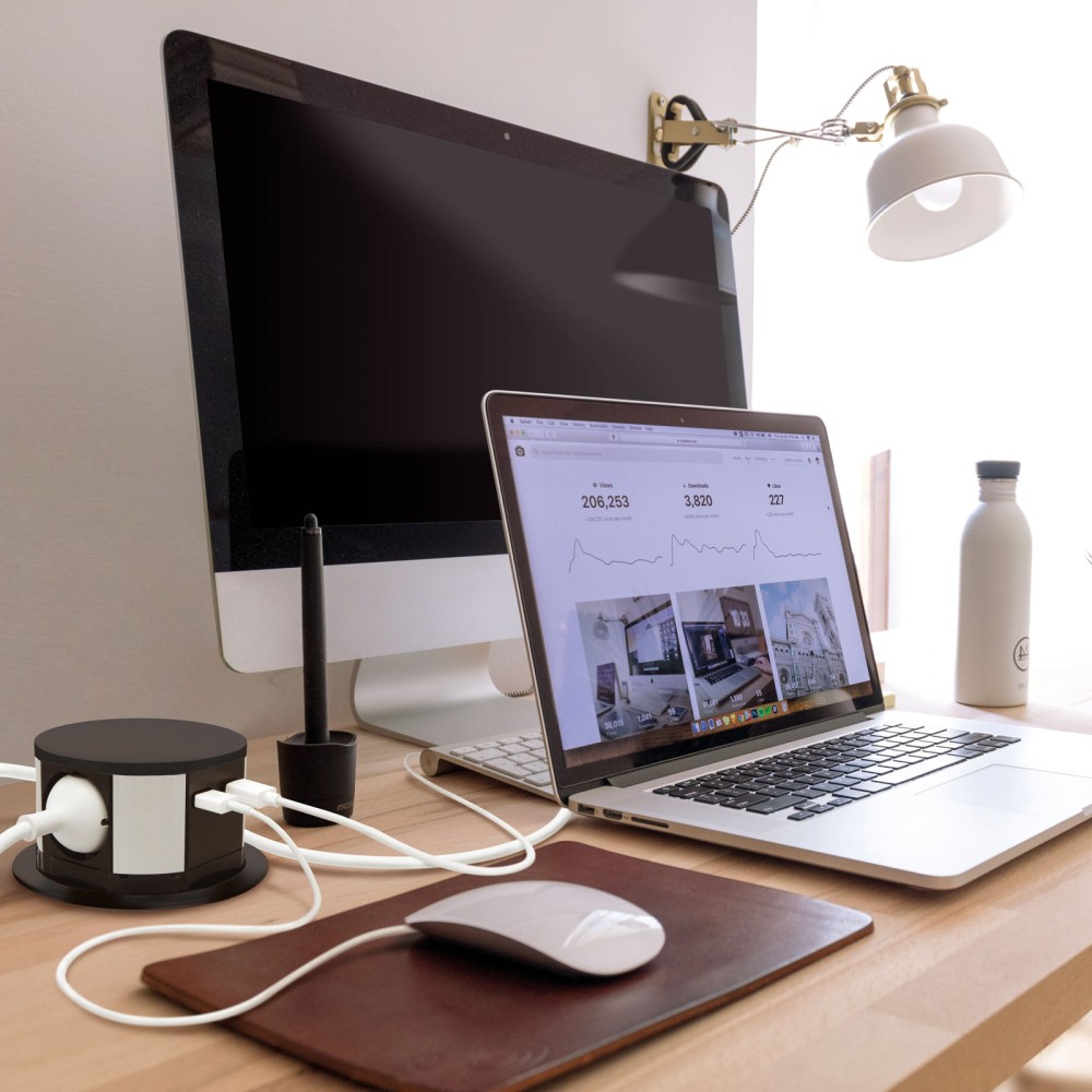 Globiz | Prelungitor de birou camuflat cu 3 prize și ieșiri USB